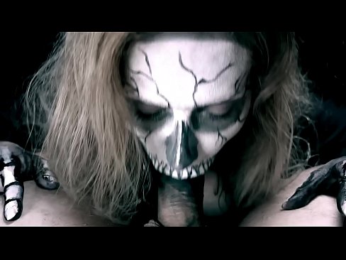 ❤️ Demon girl chupando pollas con su boca negra y tragando semen Porno en es.sexvideosex.top ❌️